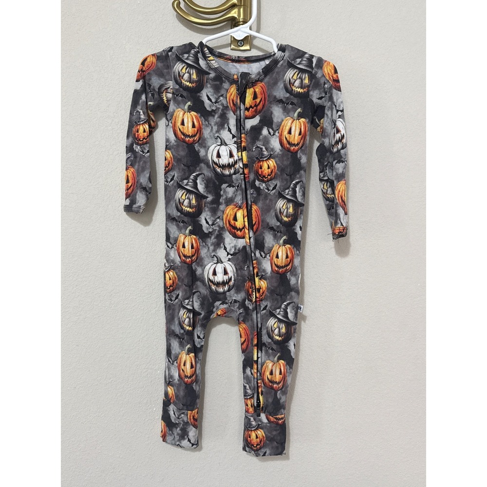 Bums & Roses Footless Sleeper Unisex 18-24 Months Gray Halloween Pumpkin Bamboo